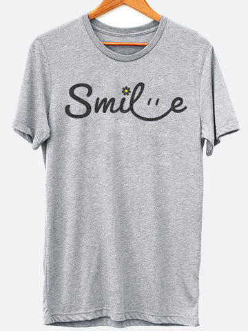 Smile & Daisy Graphic Tee