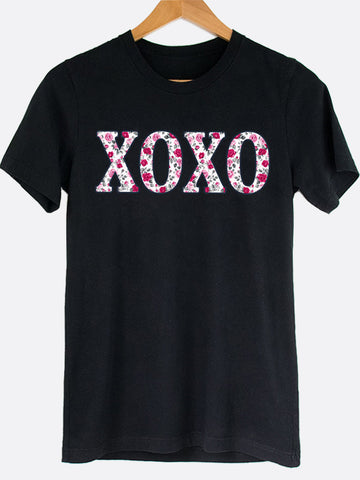 XOXO Roses Graphic Tee